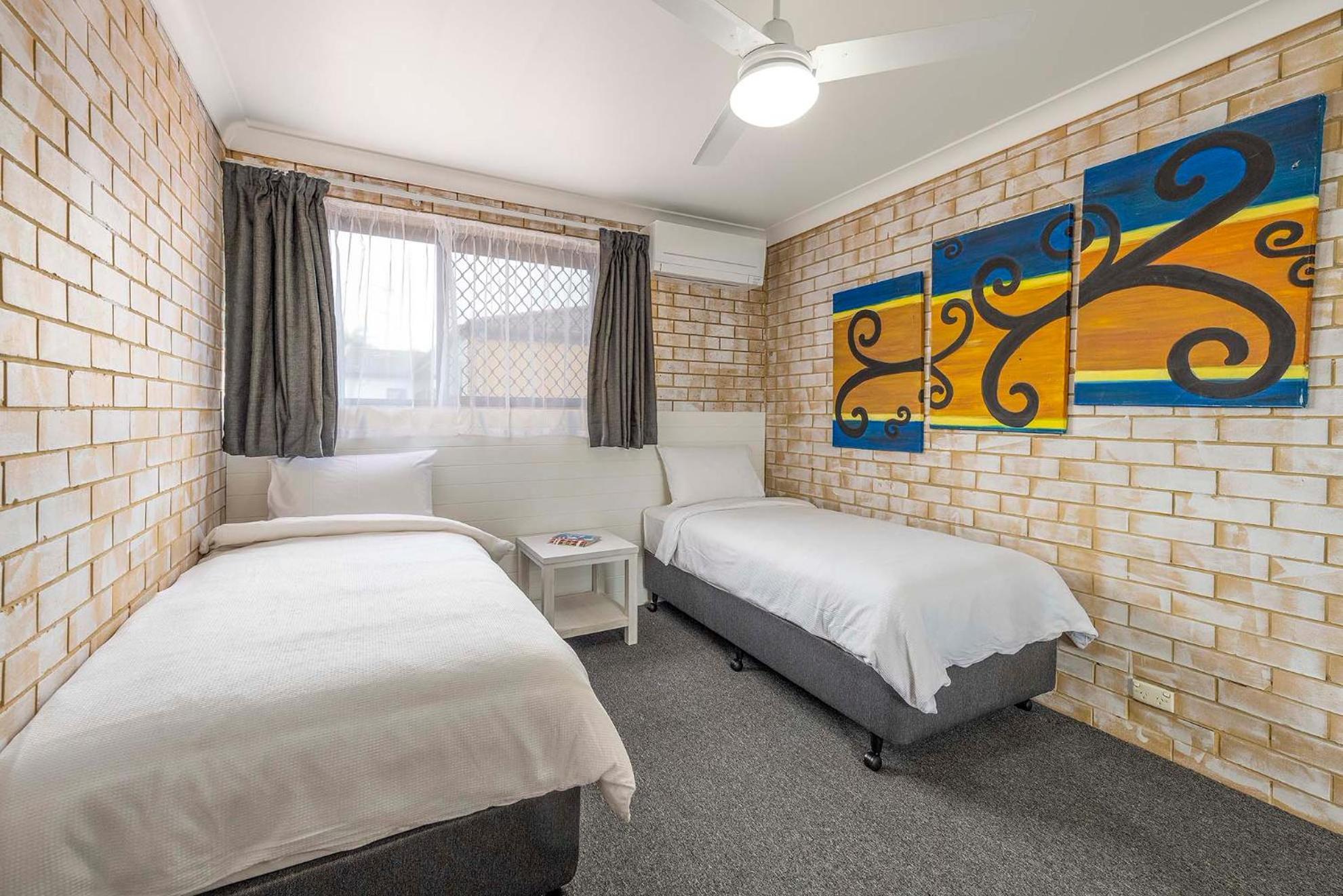 Coast Inn Motel Балина Екстериор снимка