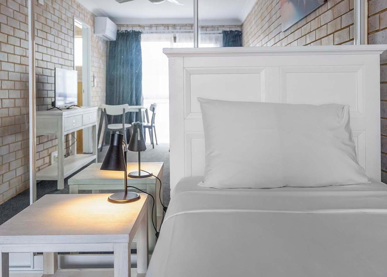 Coast Inn Motel Балина Екстериор снимка