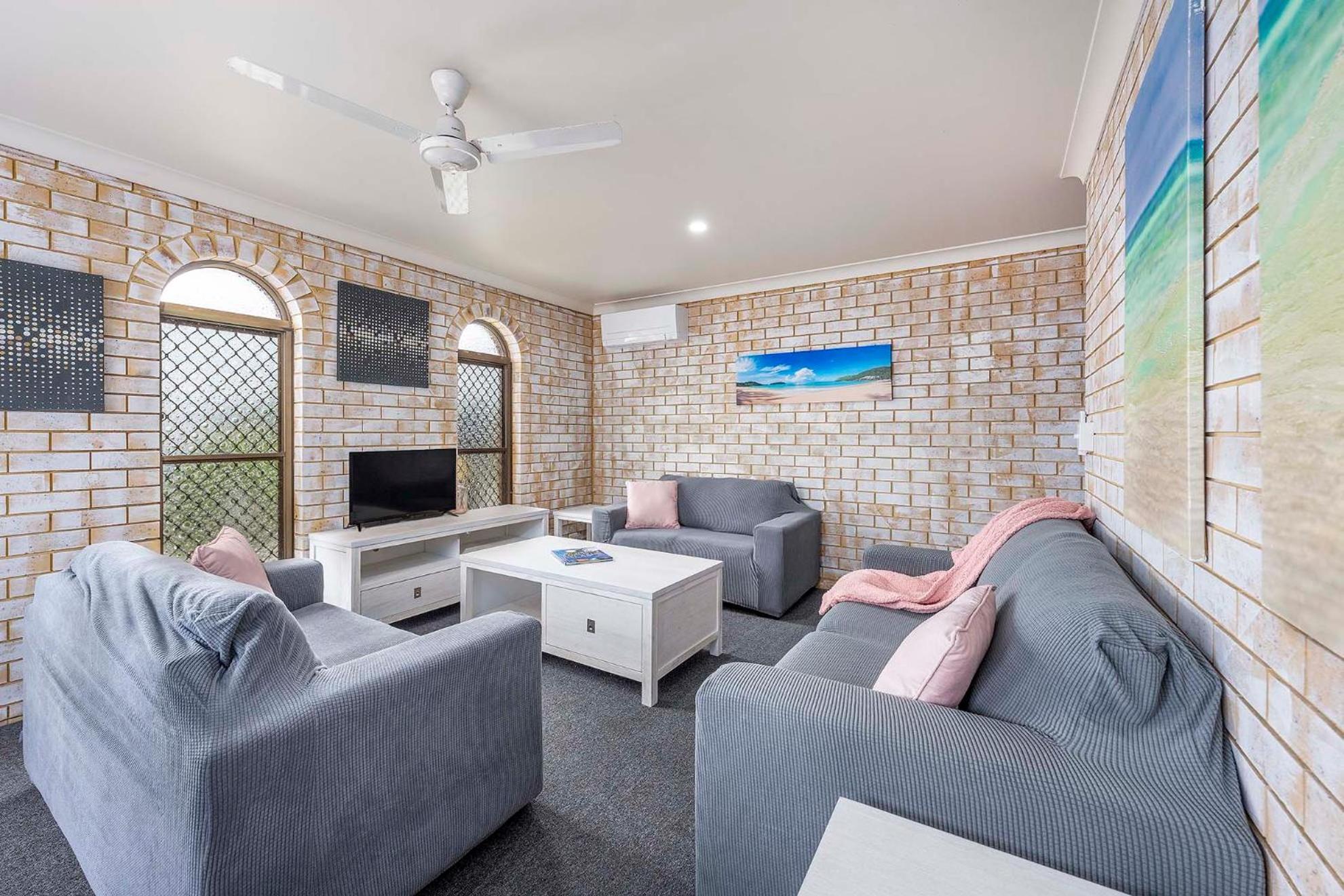 Coast Inn Motel Балина Екстериор снимка