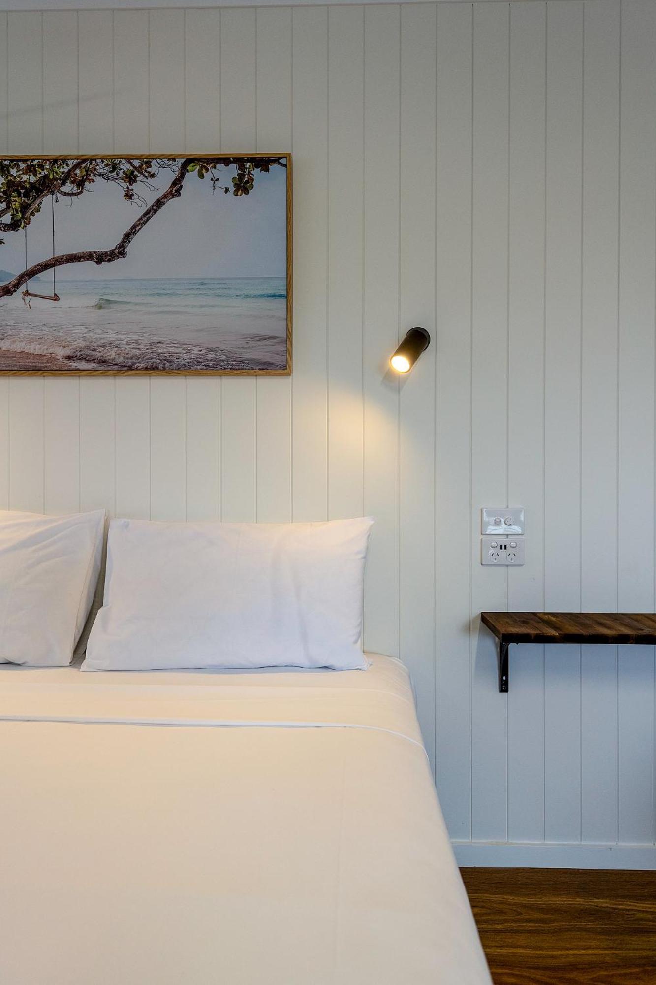 Coast Inn Motel Балина Екстериор снимка