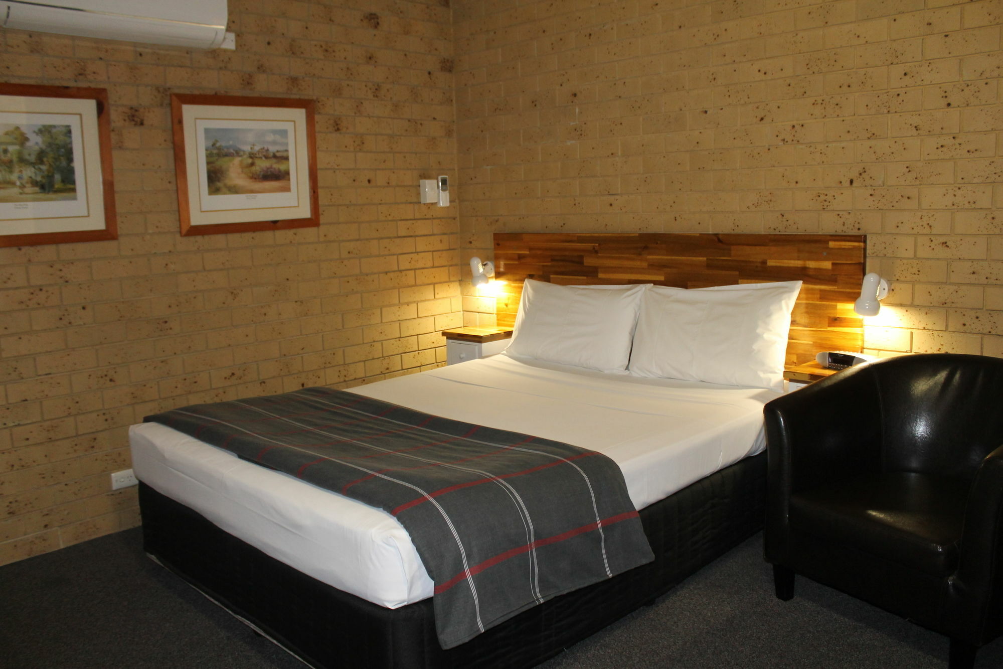 Coast Inn Motel Балина Екстериор снимка